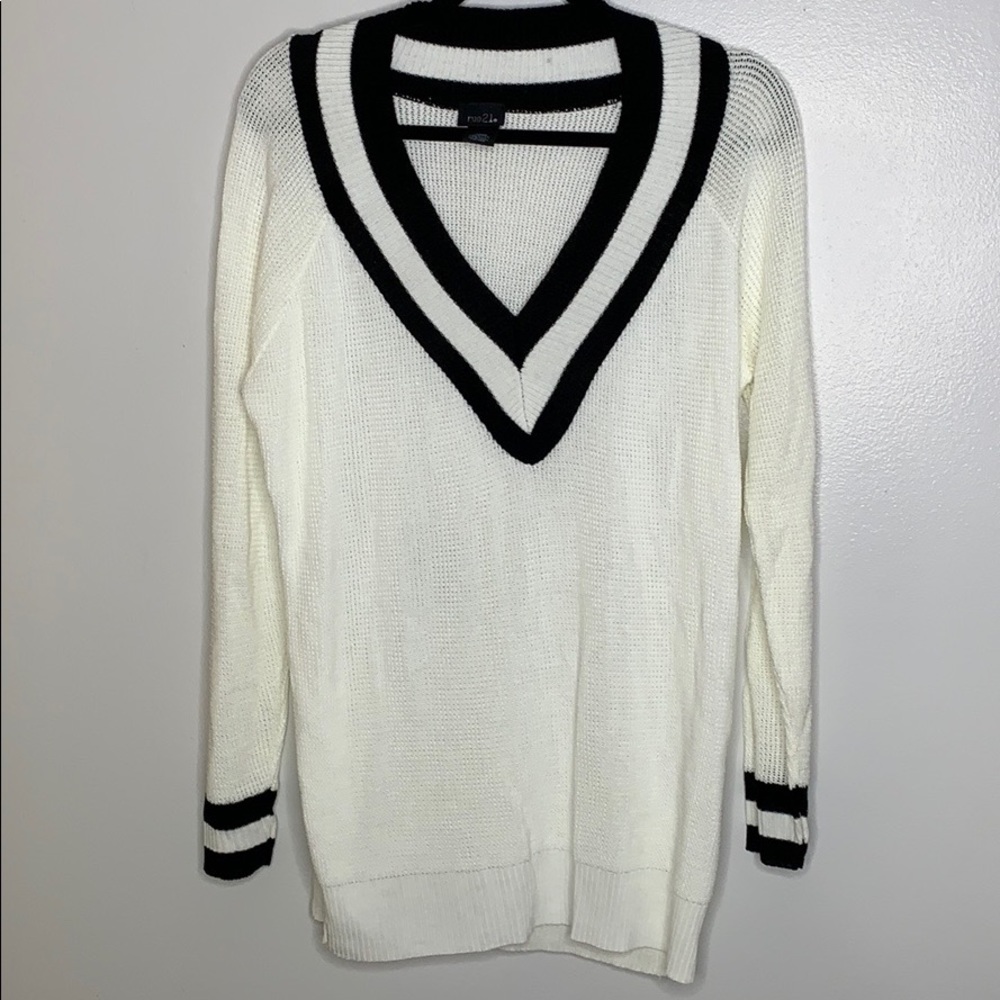 Rue 21 sweater